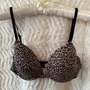 Lined, underwire bra ~ PINK, 34C